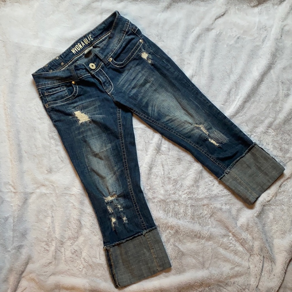 Hydraulic Jean cuffed capris